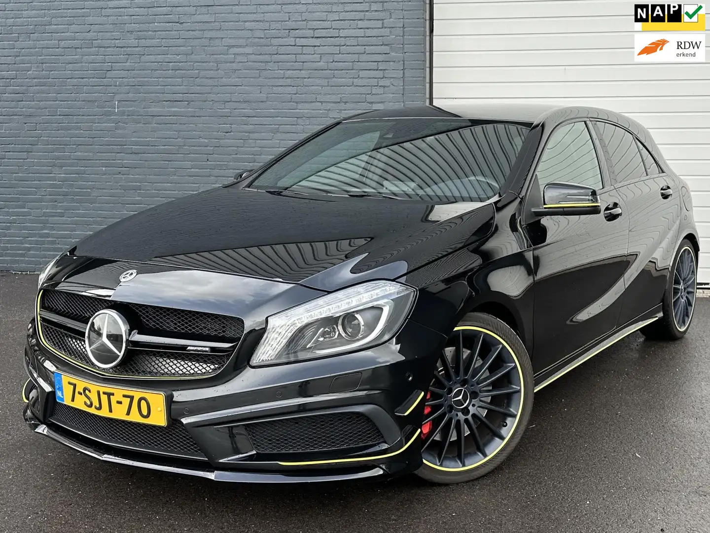 Mercedes-Benz A 45 AMG 4MATIC VOLO-H/NAP/SPORTUITLAAT/H-K/RODESTICKSELS Noir - 1