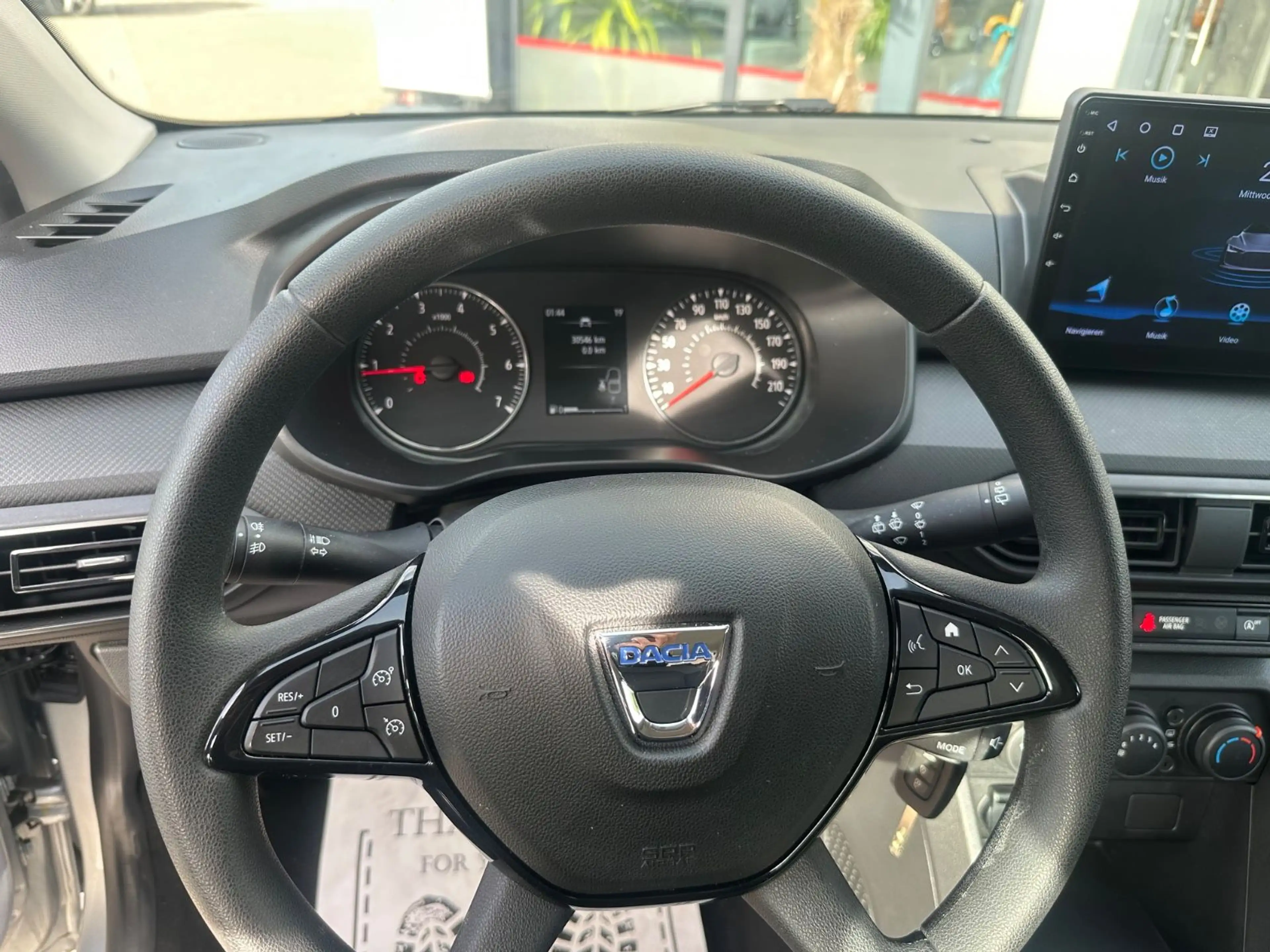 Dacia Sandero SCe 65 Comfort*NAVI*KAMERA*APPLE CARPLAY — photo 9