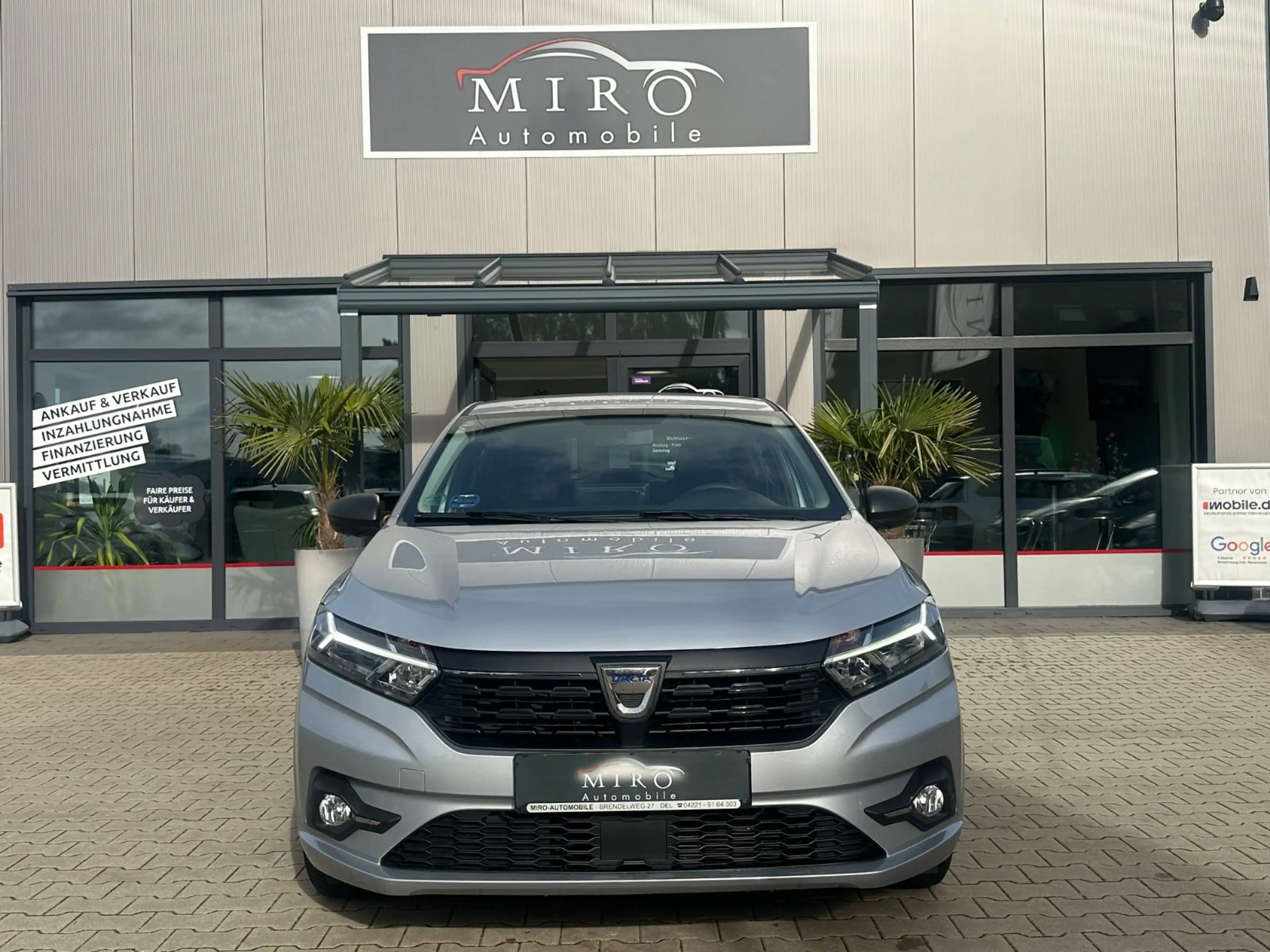 Dacia Sandero SCe 65 Comfort*NAVI*KAMERA*APPLE CARPLAY — photo 2