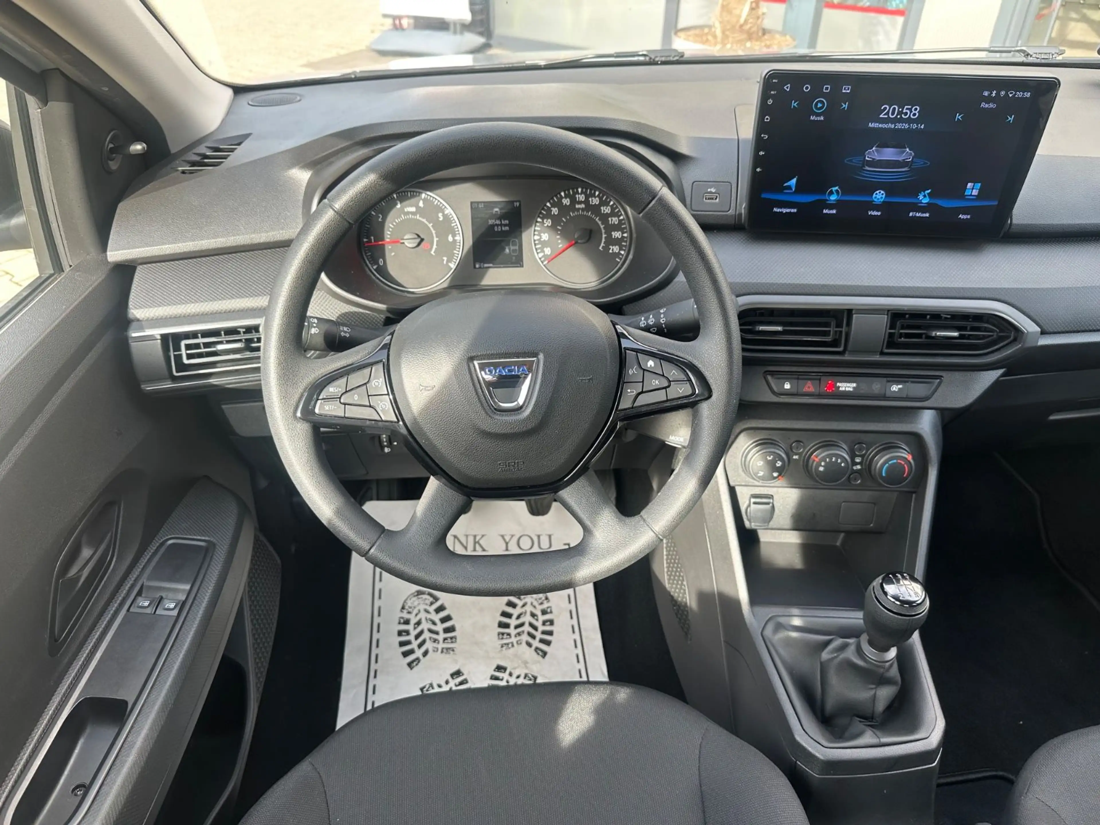 Dacia Sandero SCe 65 Comfort*NAVI*KAMERA*APPLE CARPLAY — photo 7