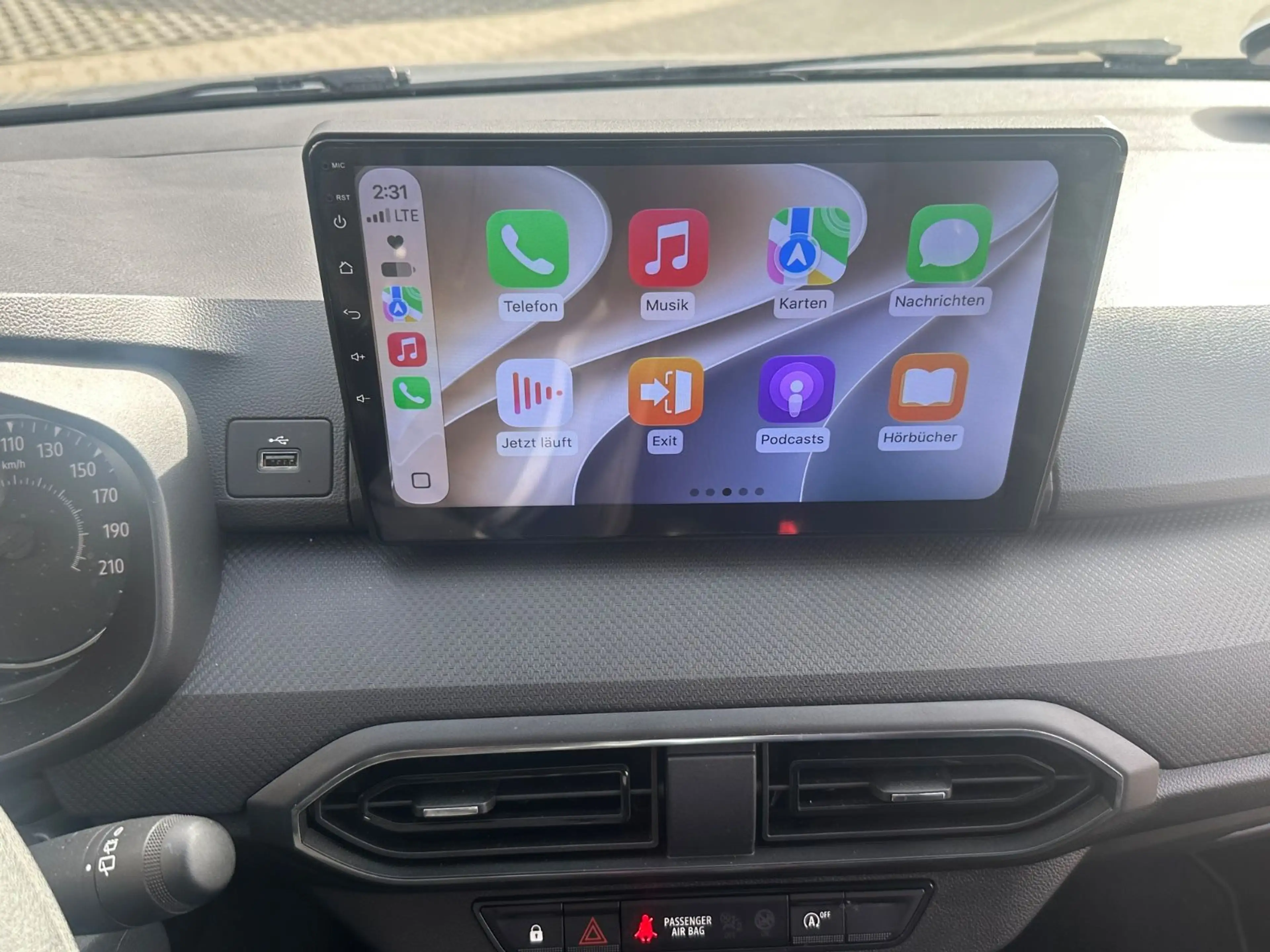 Dacia Sandero SCe 65 Comfort*NAVI*KAMERA*APPLE CARPLAY — photo 8