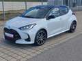Toyota Yaris 1,5 VVT-i Hybrid130 GR Sport **wie NEU**1.Besitz** Weiß - thumbnail 4