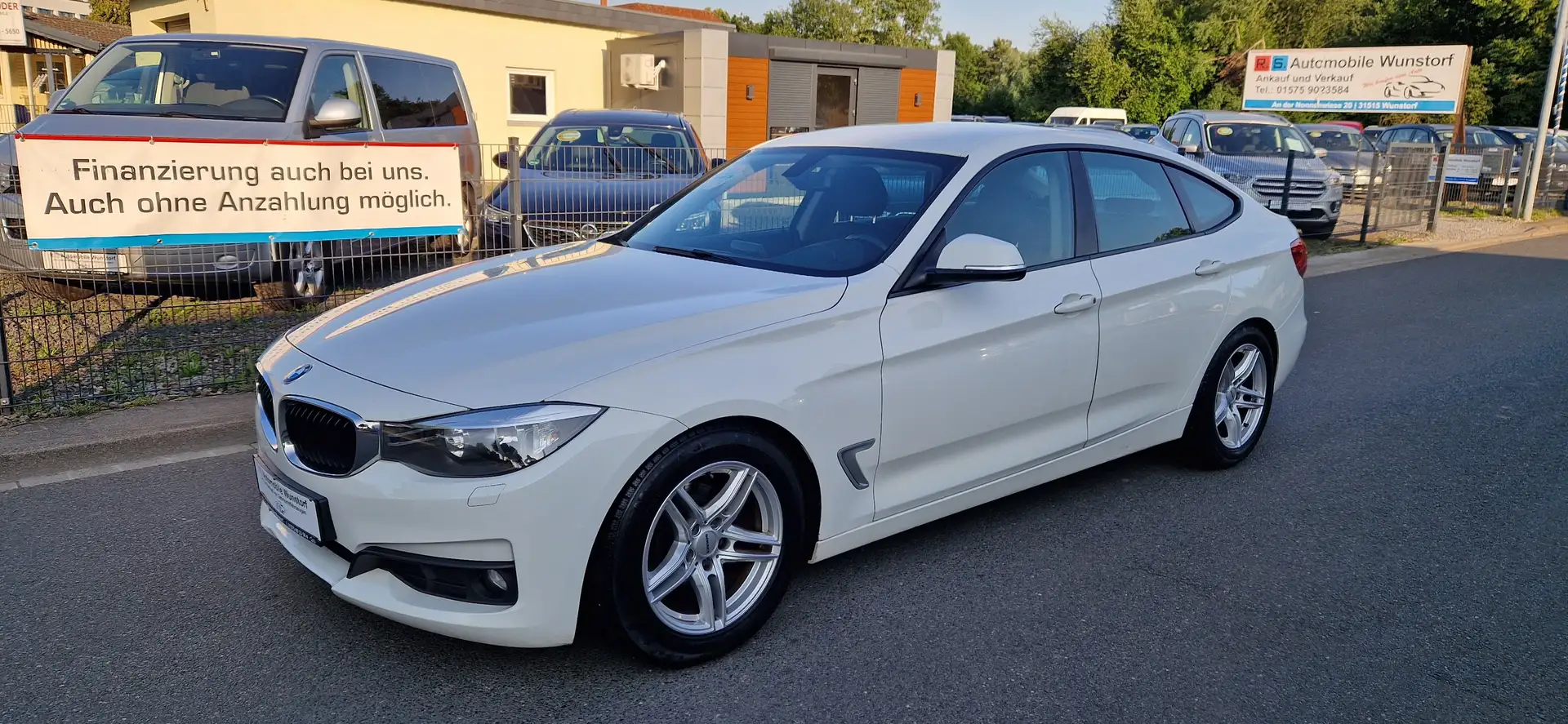 BMW 318 318 d bijela - 1