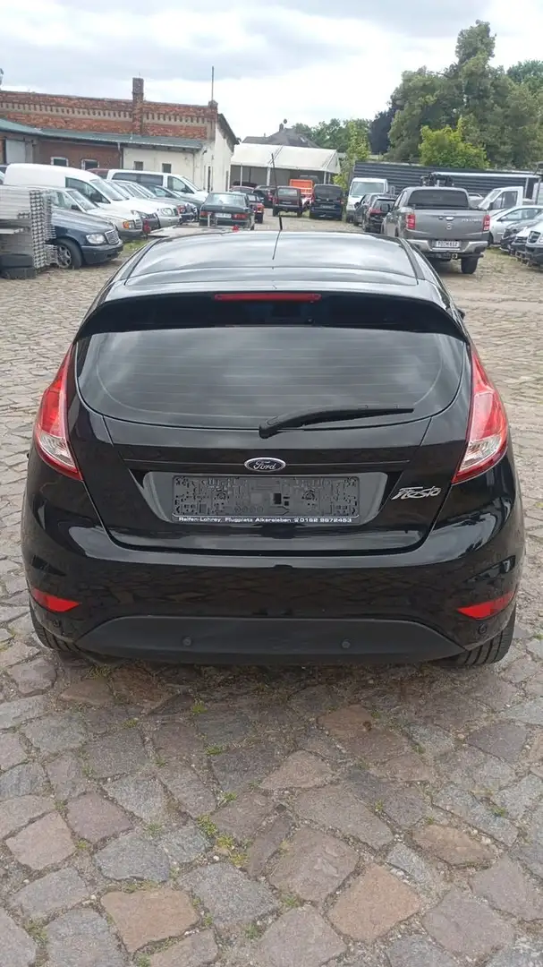 Ford Fiesta Trend 1,25 Schwarz - 2