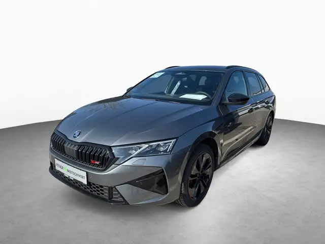 Skoda 2.0 TSI 195 kW RS, AHK, uvm.