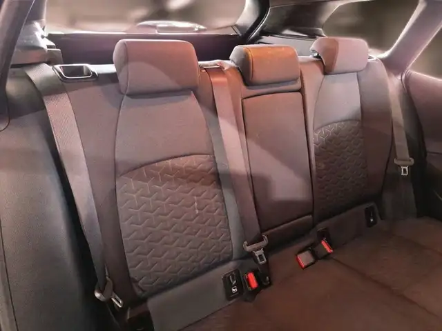 Toyota Corolla view 11