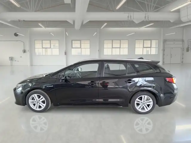 Toyota Corolla view 5