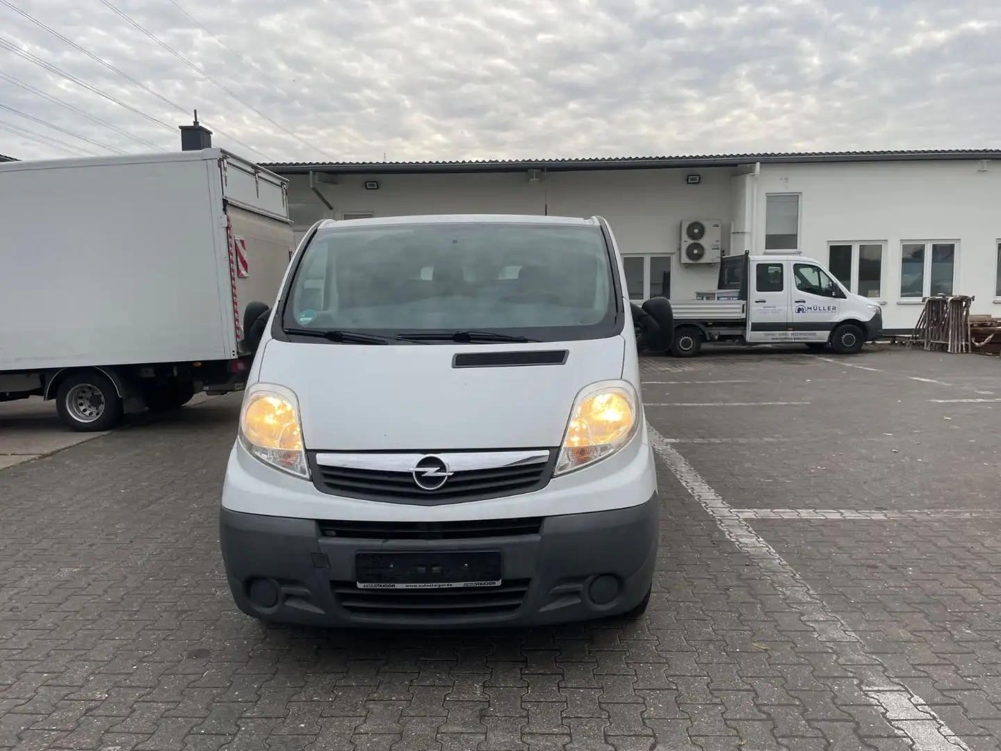 Opel Vivaro *3-Sitzer*Klima*Anhängerkupplung*TÜV 09.26 Weiß - 2