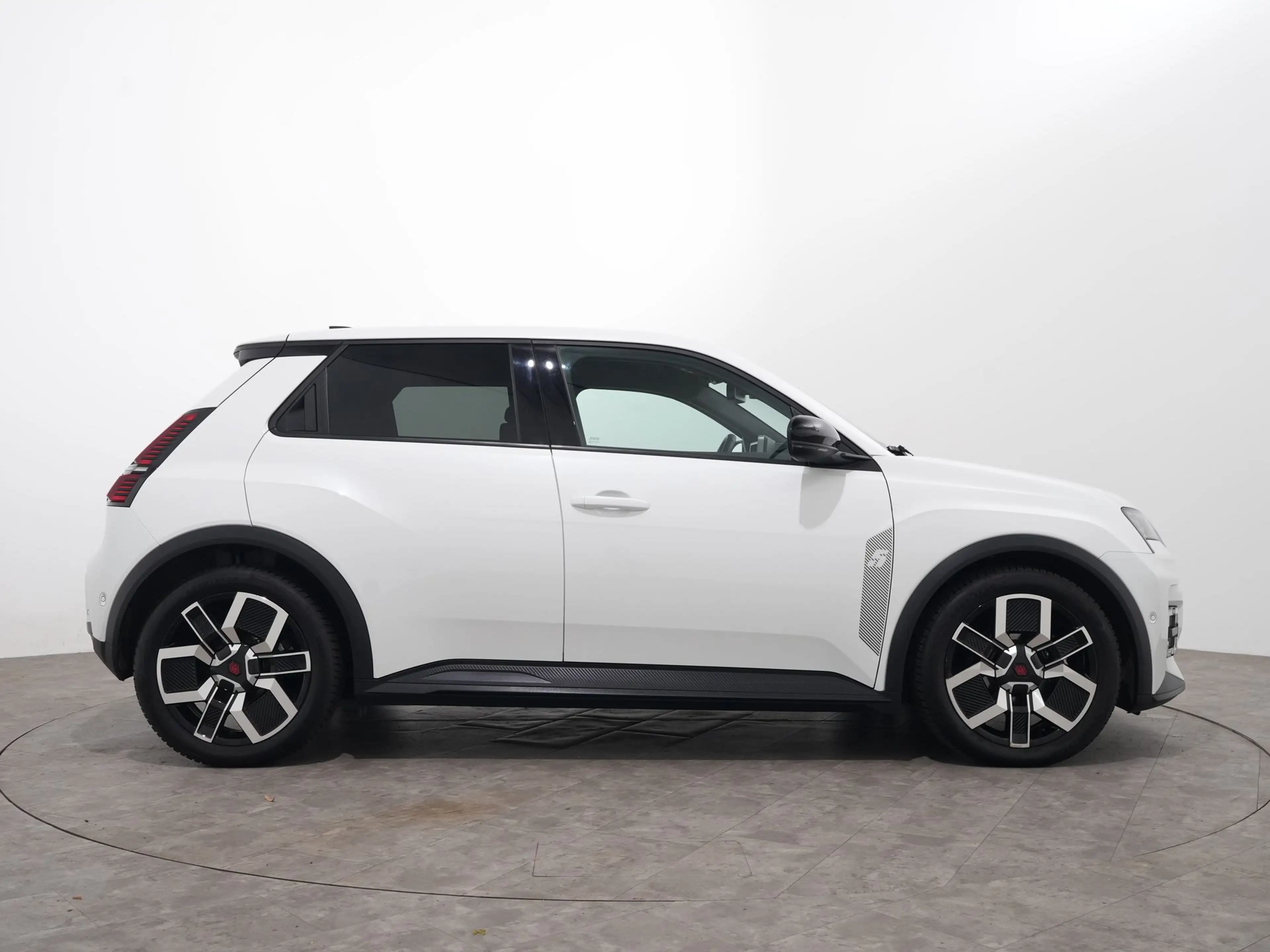 Renault R 5 URBAN RANGE TECHNO 40 KWH 3-FASE | Pack Advanced D — photo 15