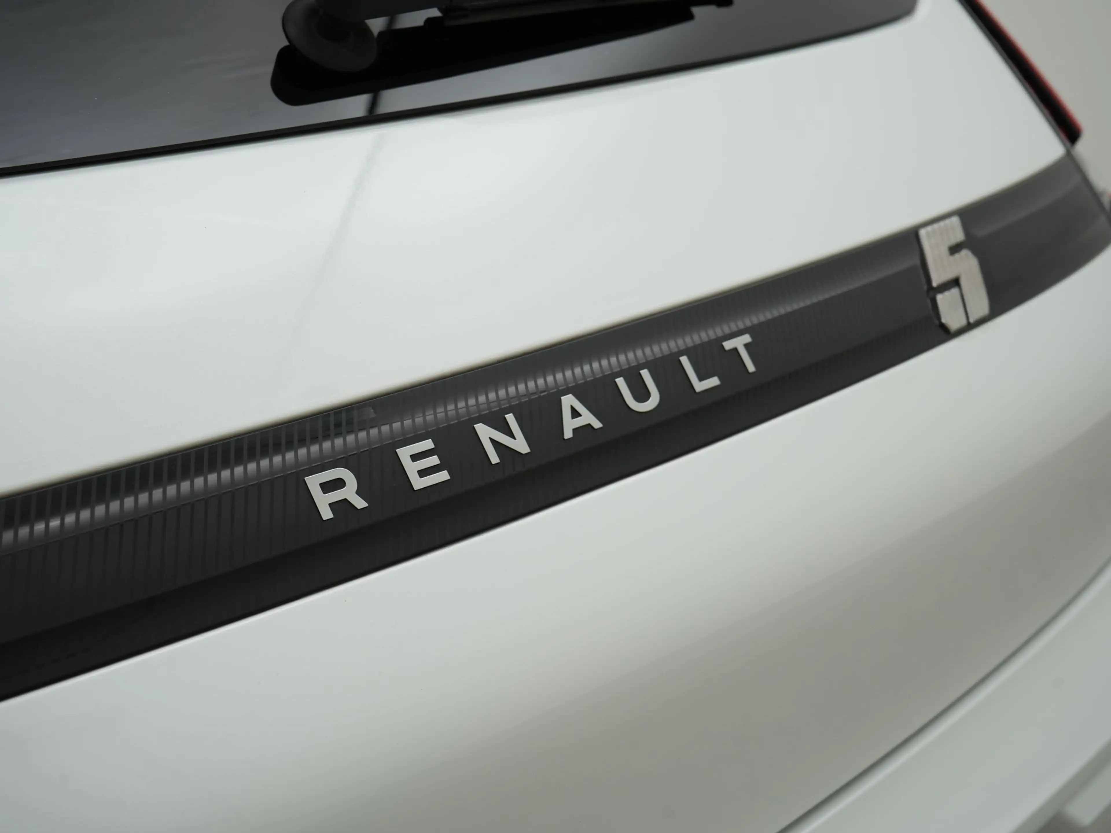 Renault R 5 URBAN RANGE TECHNO 40 KWH 3-FASE | Pack Advanced D — photo 41