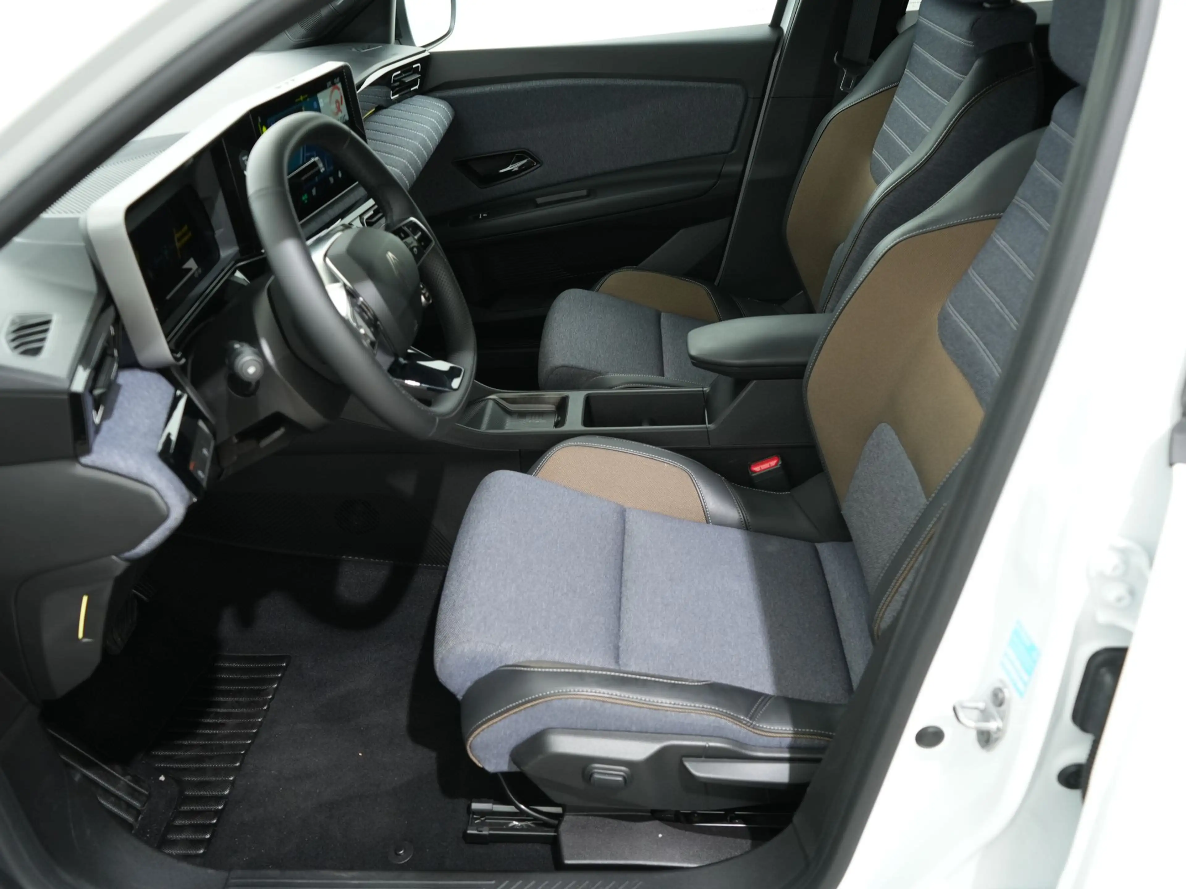 Renault R 5 URBAN RANGE TECHNO 40 KWH 3-FASE | Pack Advanced D — photo 29