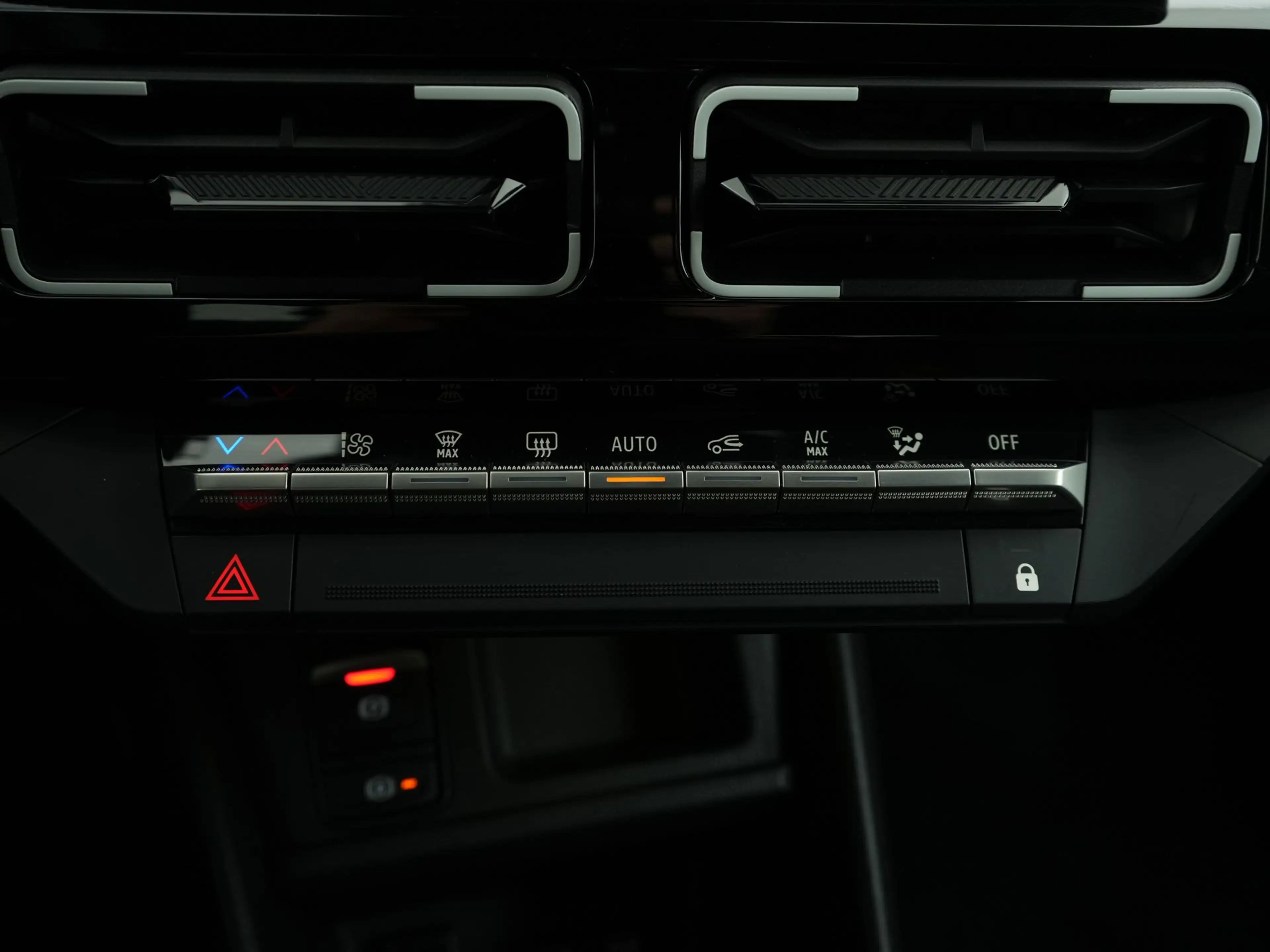 Renault R 5 URBAN RANGE TECHNO 40 KWH 3-FASE | Pack Advanced D — photo 9