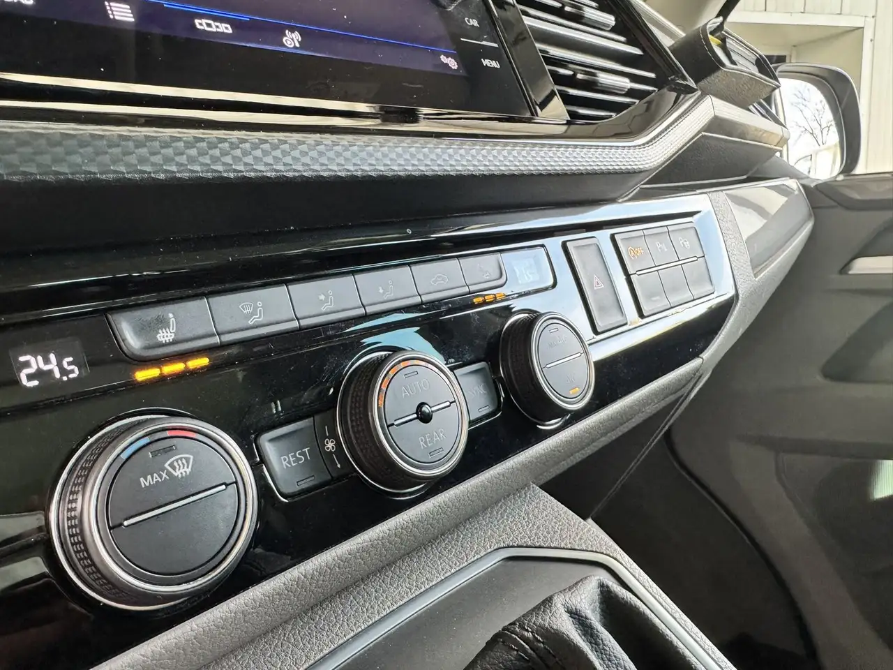 Volkswagen T6 California 6.1 TDI DSG Ocean ACC*AHK*LED 9