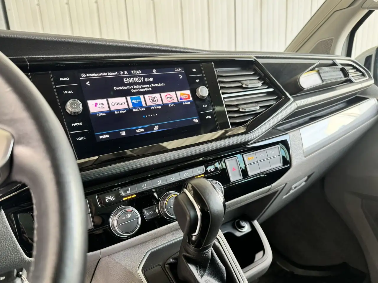 Volkswagen T6 California 6.1 TDI DSG Ocean ACC*AHK*LED 8
