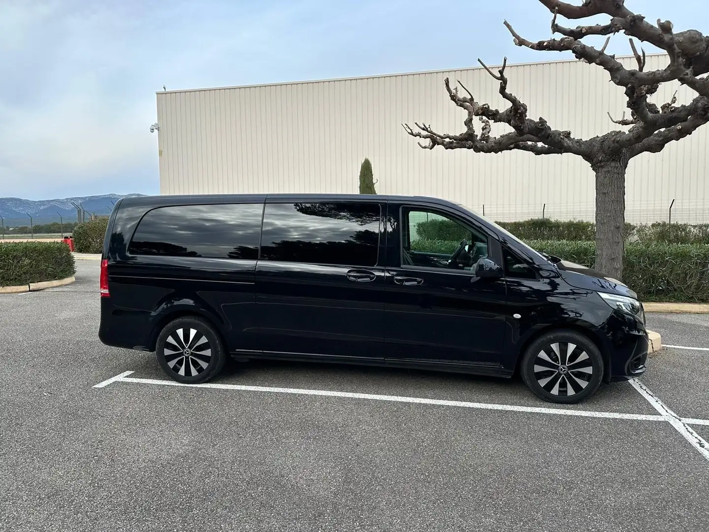 Mercedes-Benz Vito Vito Tourer 116 CDI Extra Long Select A Noir - 1