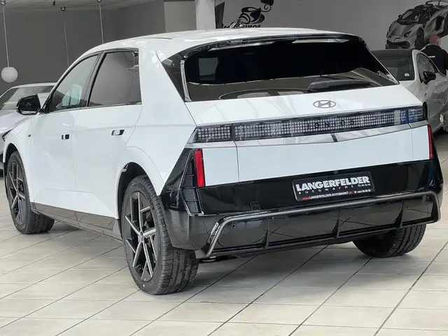 Hyundai IONIQ 5 view 6