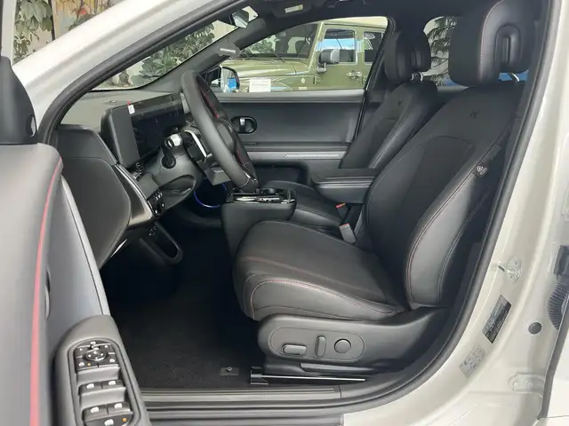 Hyundai IONIQ 5 view 14