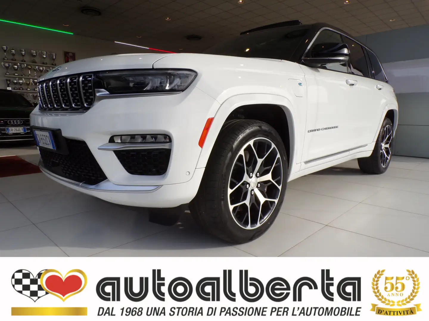 Jeep Grand Cherokee 4xe Summit Reserve  2.0 atx phev auto 380cv Weiß - 2