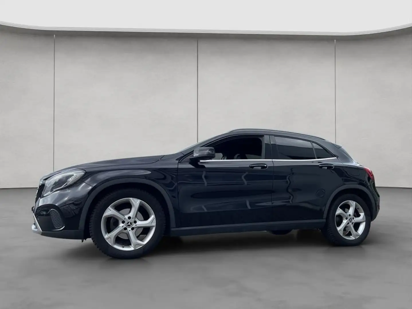 Mercedes-Benz GLA 180 GLA 180 Nero - 2