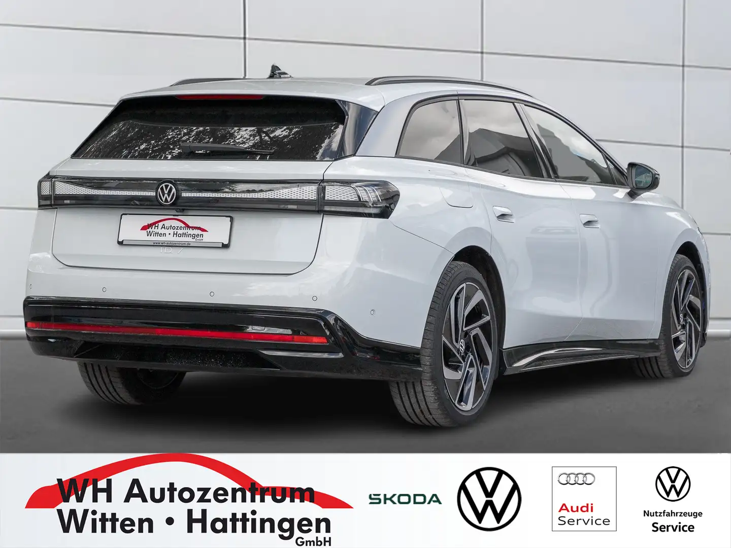 Volkswagen ID.7 Tourer Pro WÄRMEPUMPE AHK DCC AREAVIEW IQ-LIGHT Weiß - 2