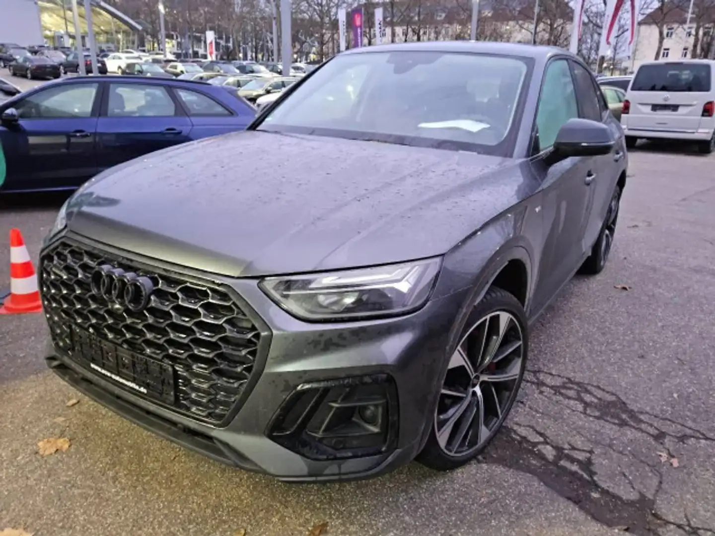 Audi Q5 S line 50TFSI e quattro NAVI LED VC Grau - 2