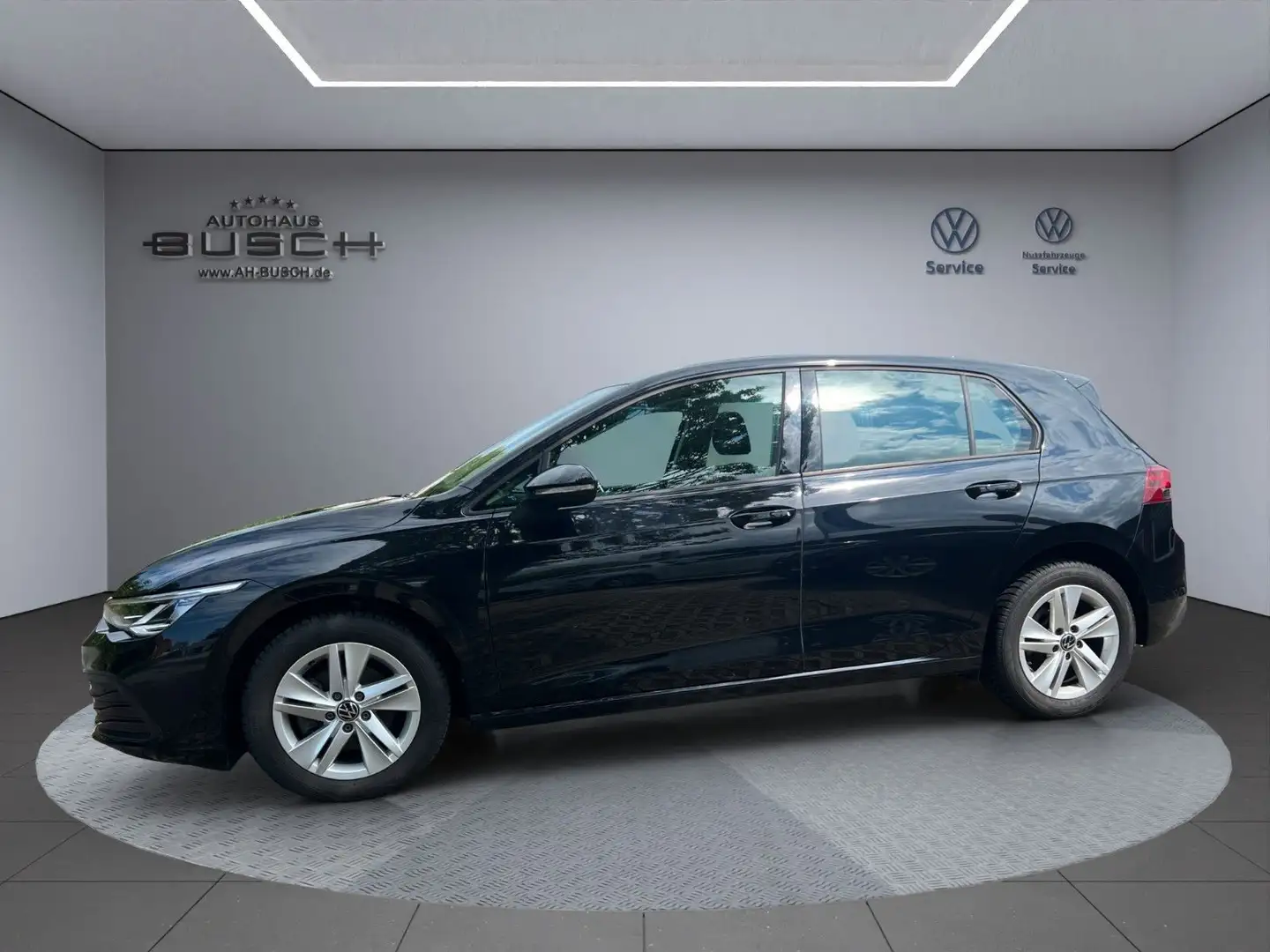 Volkswagen Golf VIII Lim. Life 1.5 TSI 96KW ACT 6-Gang Nero - 2