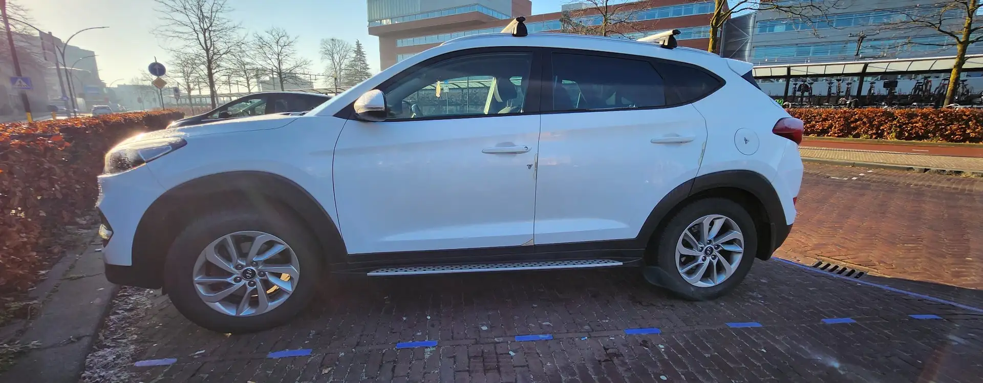 Hyundai TUCSON 1.6 GDi Comfort Wit - 2