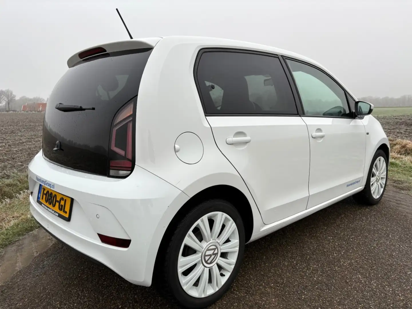 Volkswagen up! 1.0 BMT HIGH UP! / AIRCO / STOELVERWARMING / TOPST Blanco - 2