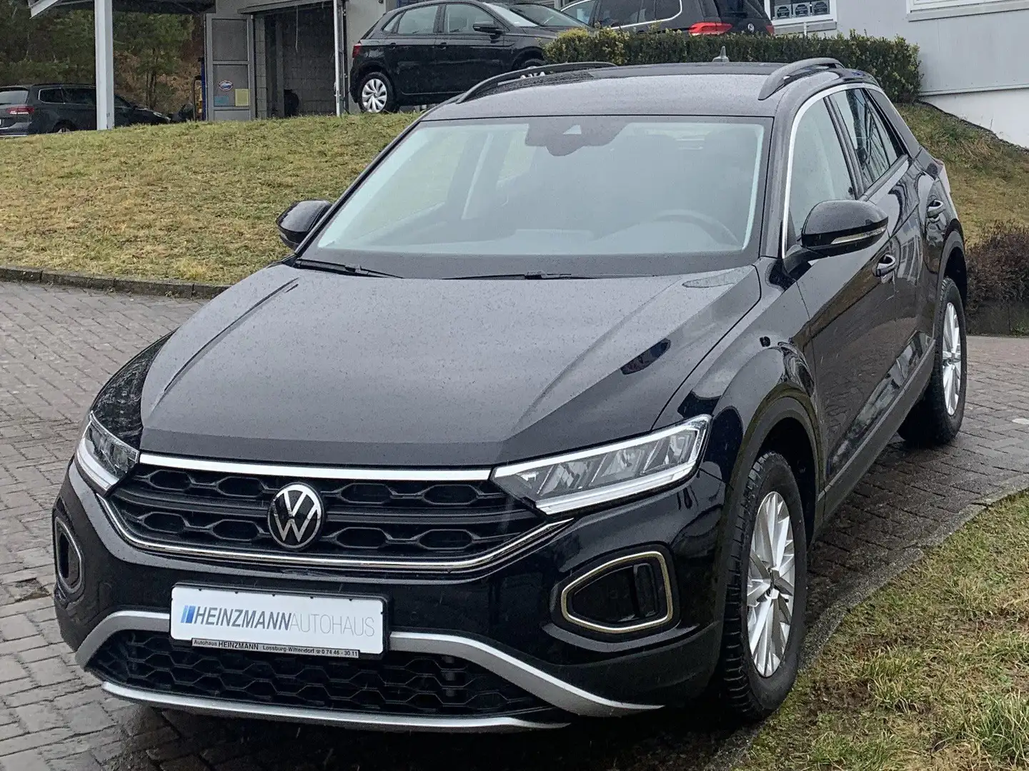 Volkswagen T-Roc Life Schwarz - 1