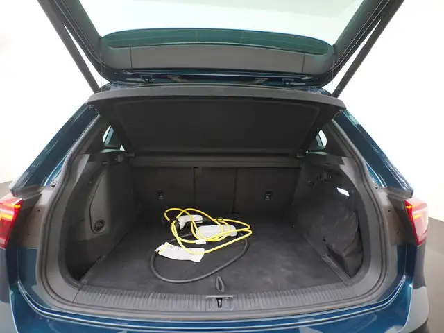 Volkswagen Tiguan view 29