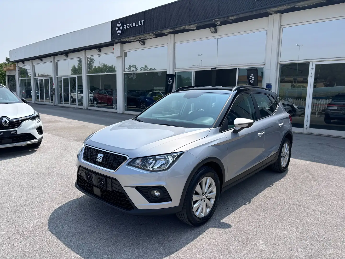 SEAT Arona 1.0 tgi Style 90cv Metano Argento - 1