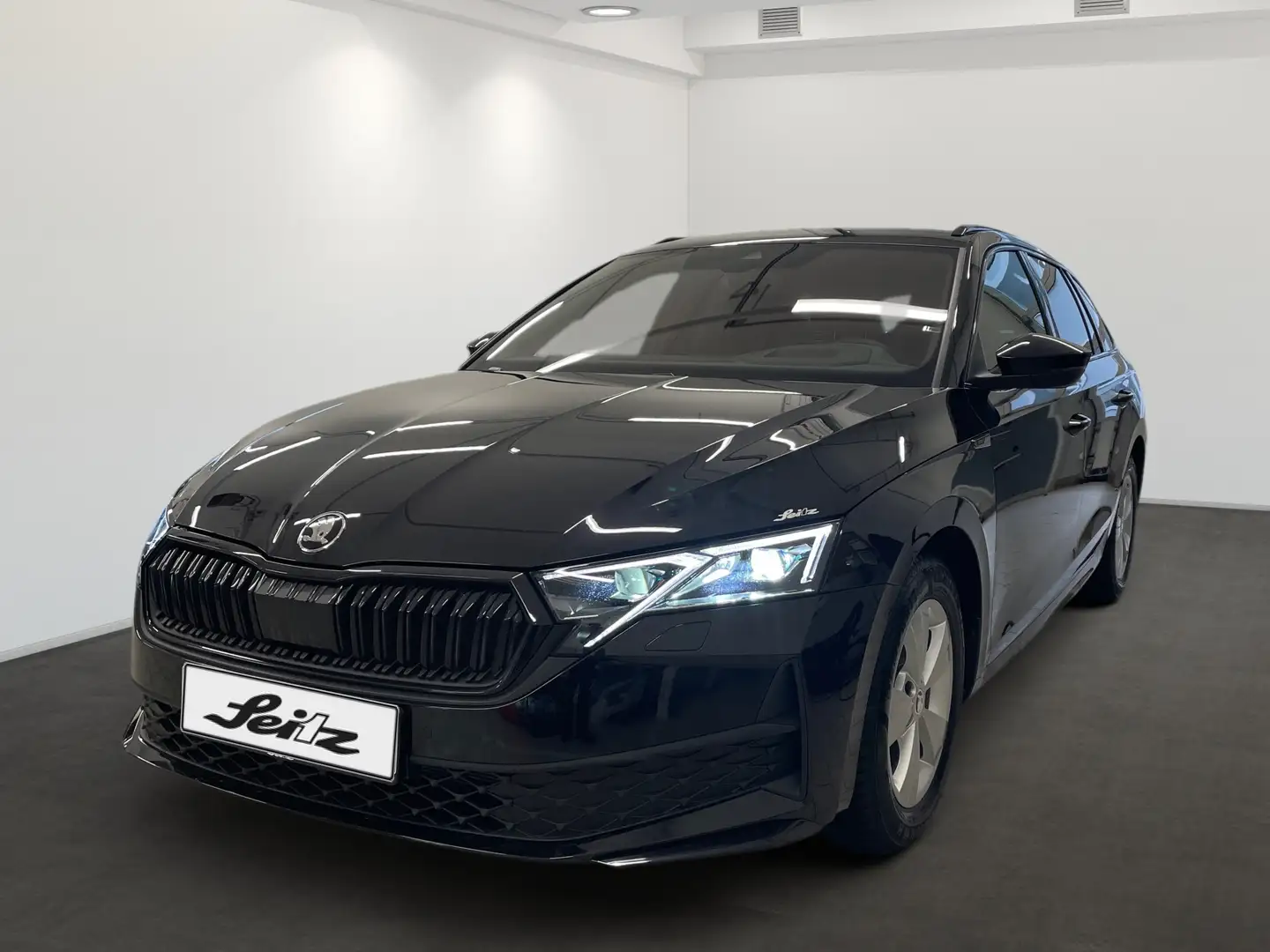 Skoda Octavia Combi 1.5 TSI Sportline *HEAD-UP*KAMERA*MATRIX* Schwarz - 2