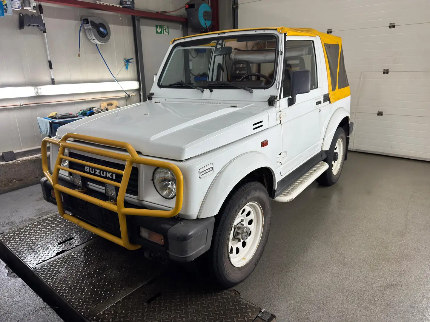 Suzuki SJ Samurai SJ Samurai de Luxe*4X4*CABRIO* Weiß - 2