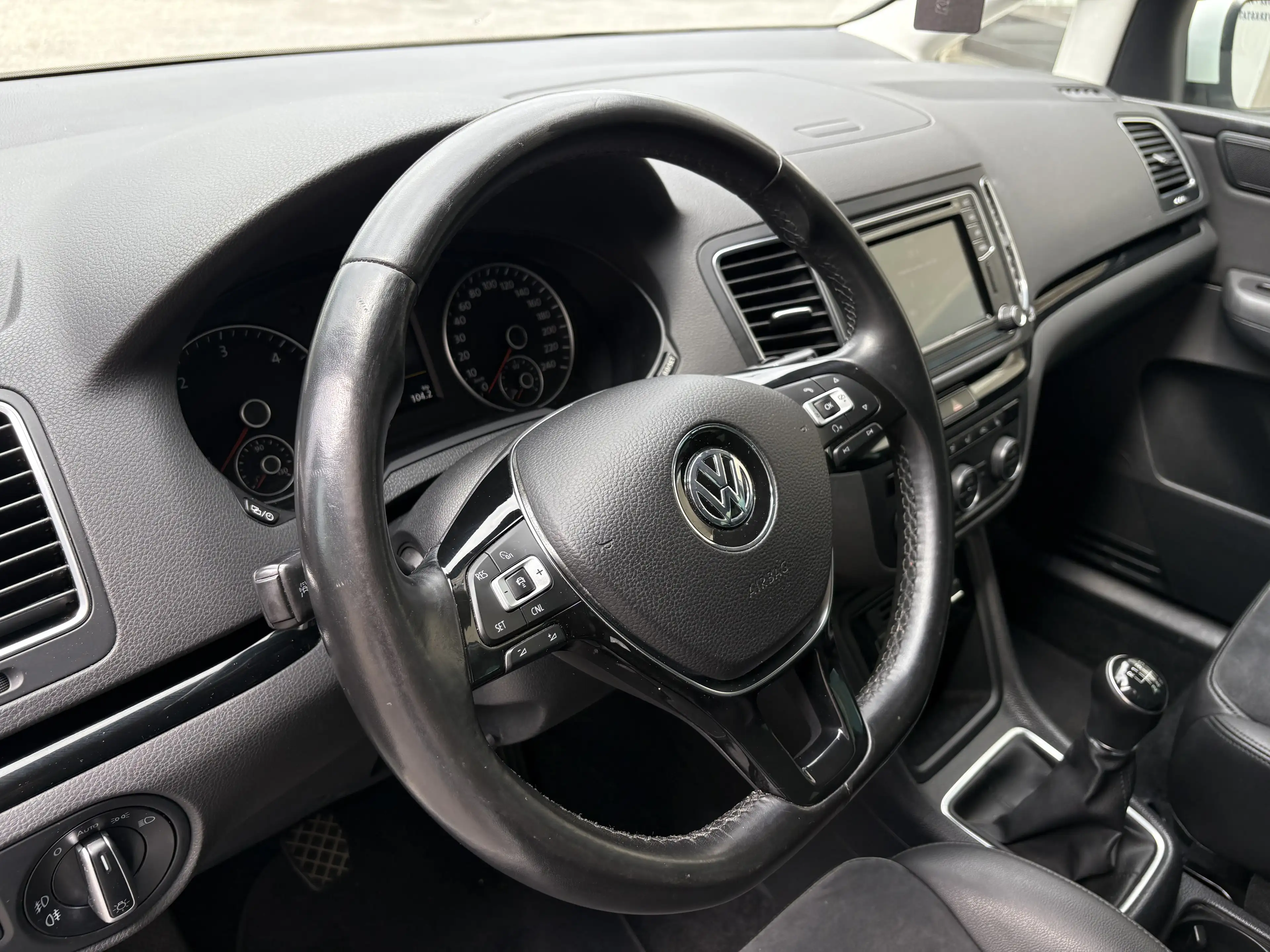 Volkswagen Sharan Business+ SCR 2,0 TDI  1.BESITZ  ACC  CARPLAY  RFK — photo 9