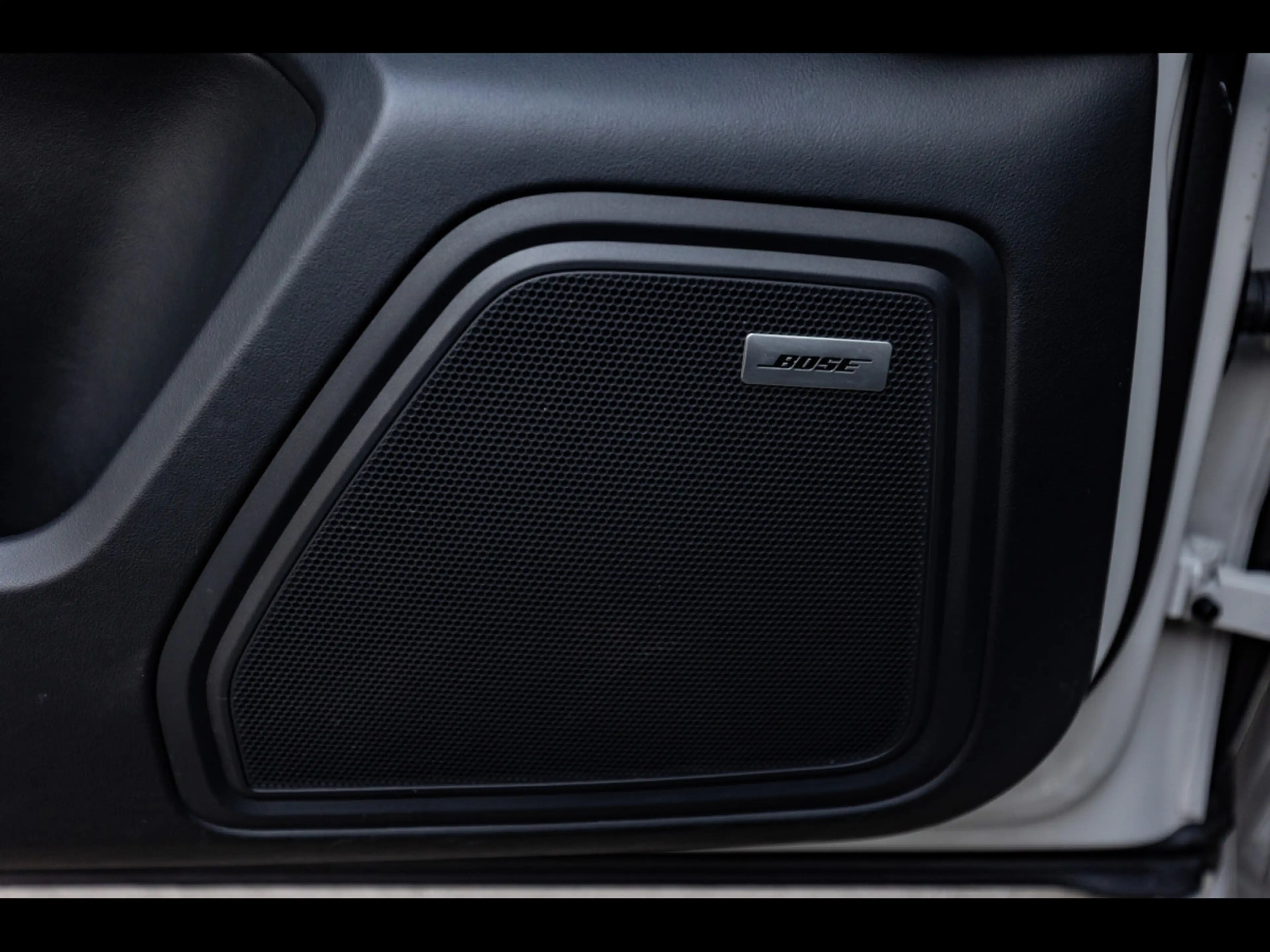 Porsche Macan III GTS PDK°APPROVED°KREIDE°PANO°360°BOSE°18W°ACC — photo 15