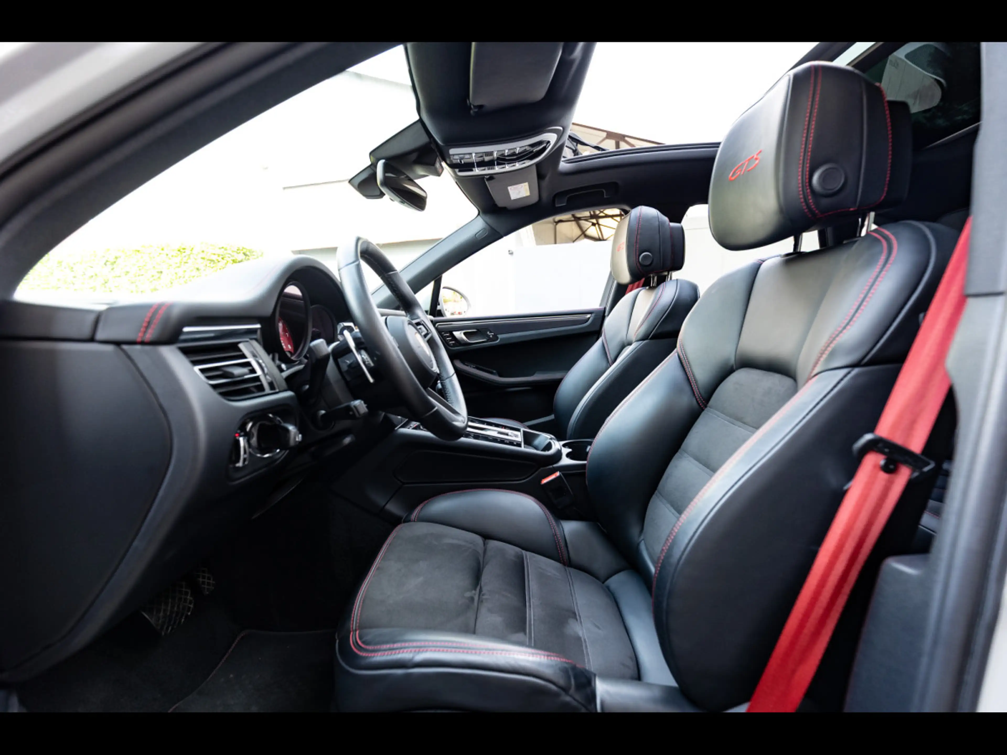 Porsche Macan III GTS PDK°APPROVED°KREIDE°PANO°360°BOSE°18W°ACC — photo 9