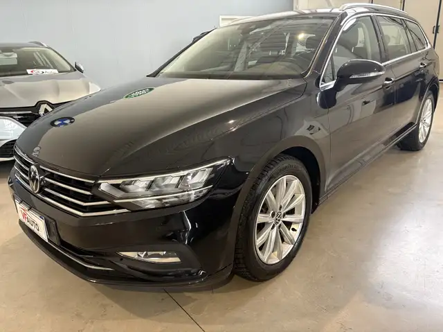 Volkswagen Passat Variant Passat VIII  Variant 2.0 tdi Business 150cv dsg
