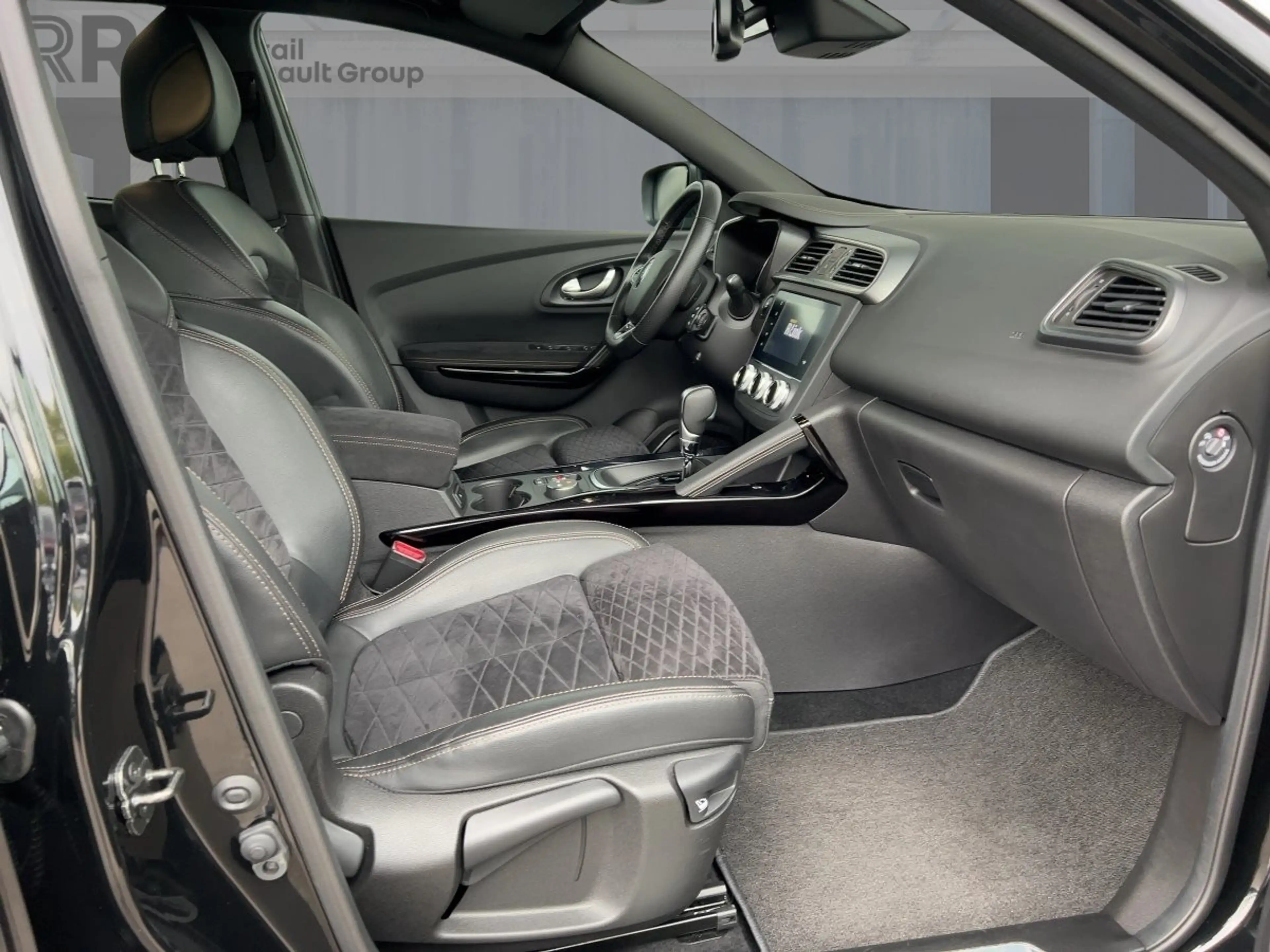 Renault Kadjar Black Edition TCe 140 EDC GPF Apple CarPlay — photo 8