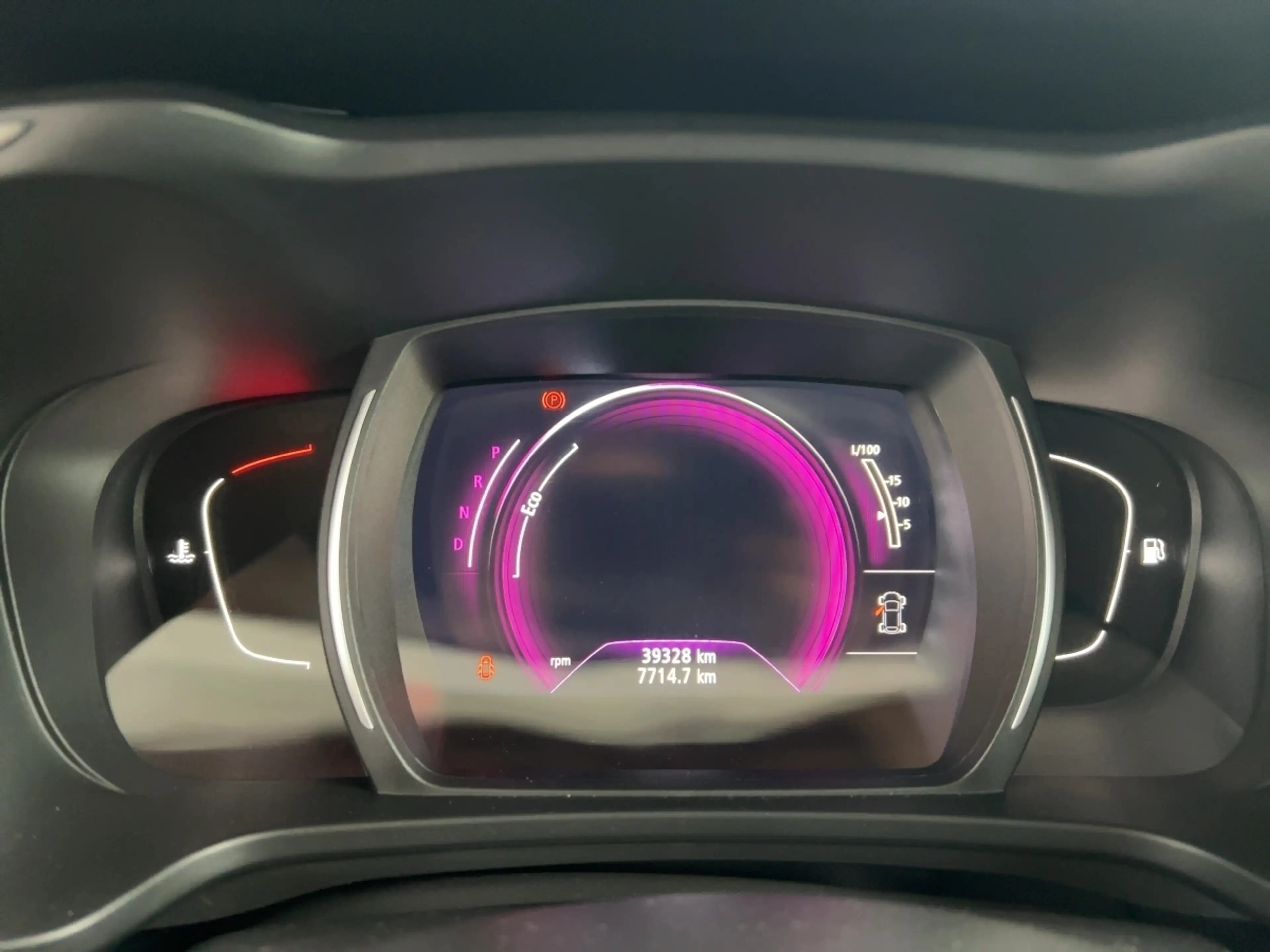 Renault Kadjar Black Edition TCe 140 EDC GPF Apple CarPlay — photo 13