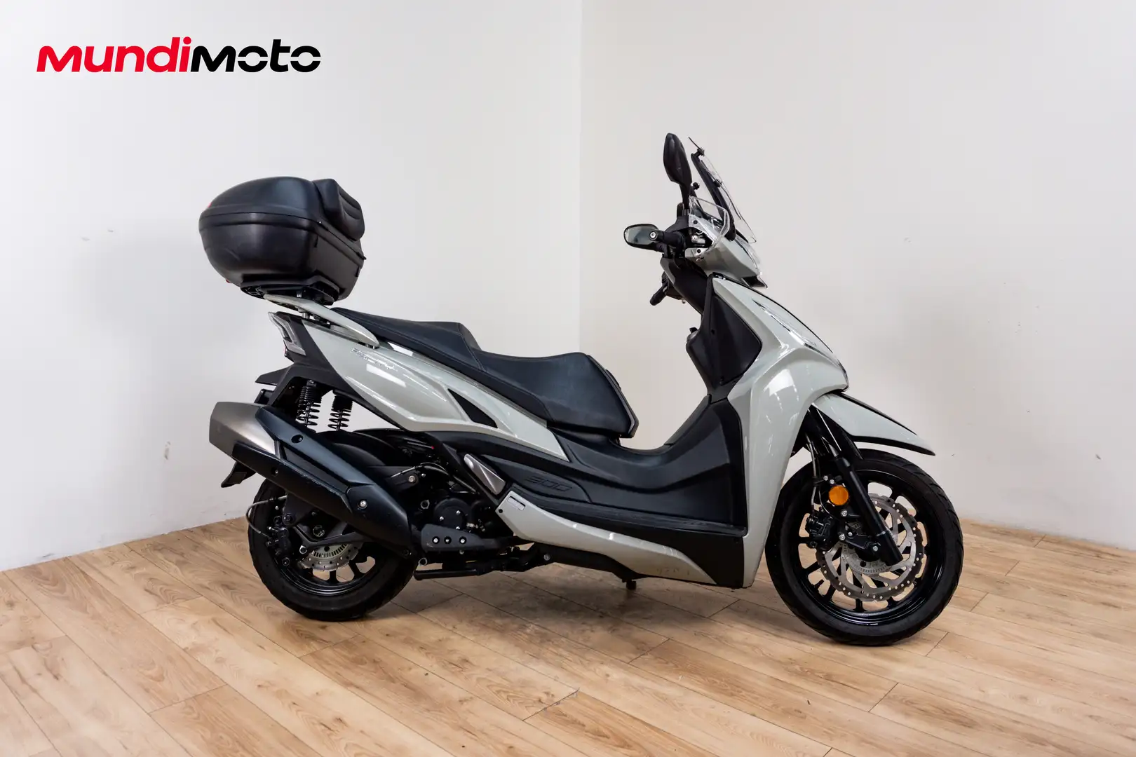 Kymco Agility 300 - 1
