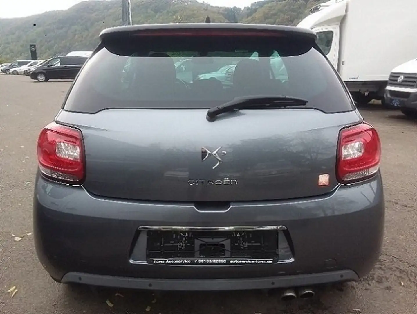 Citroen DS3 DS3 THP 150 SportChic Grey - 2
