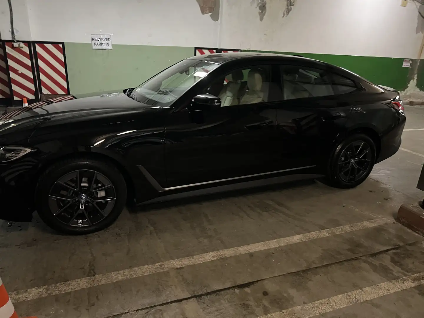 BMW i4 eDrive35 Gran Coupe - 2