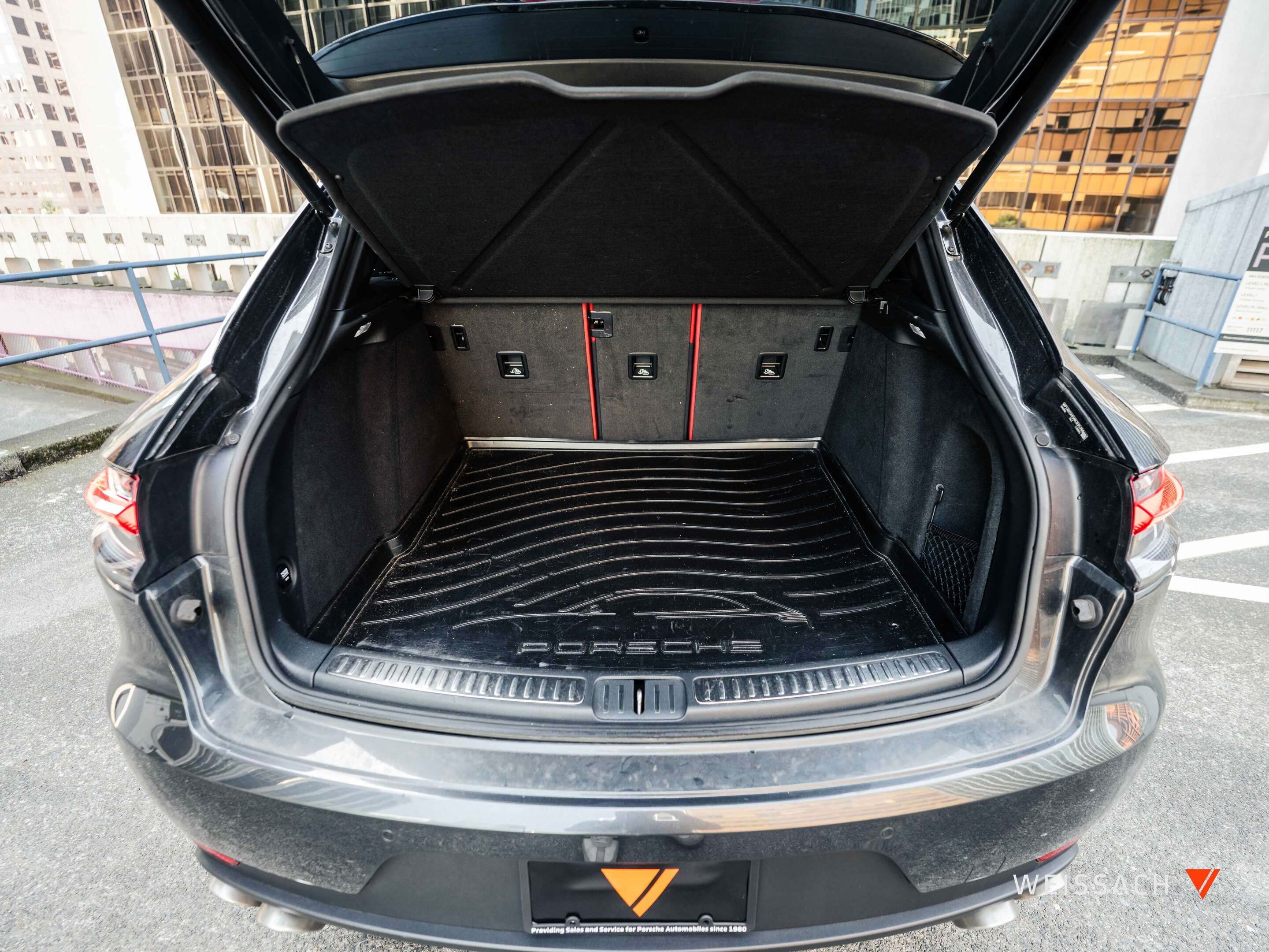 2021 Porsche Macan S 7 Speed PDK thumb 29