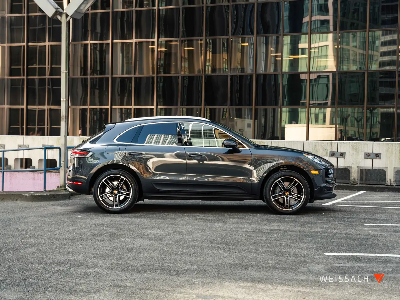 Porsche Macan снимка Porsche Macan