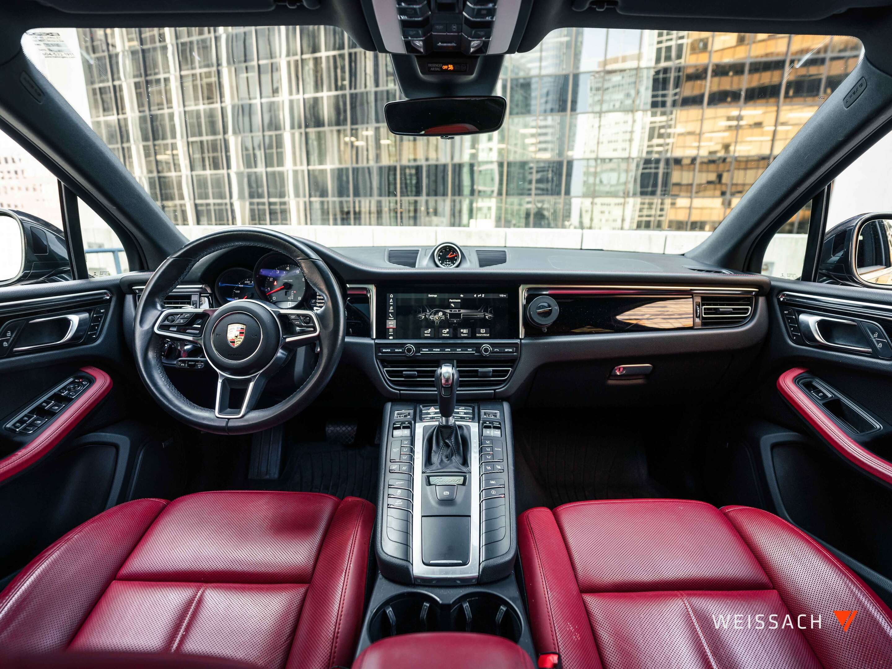 2021 Porsche Macan S 7 Speed PDK alt 4