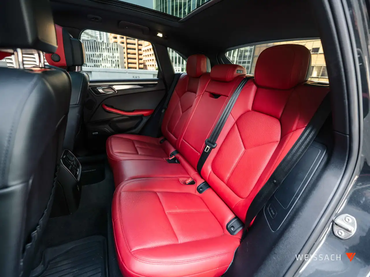 Porsche Macan снимка Porsche Macan