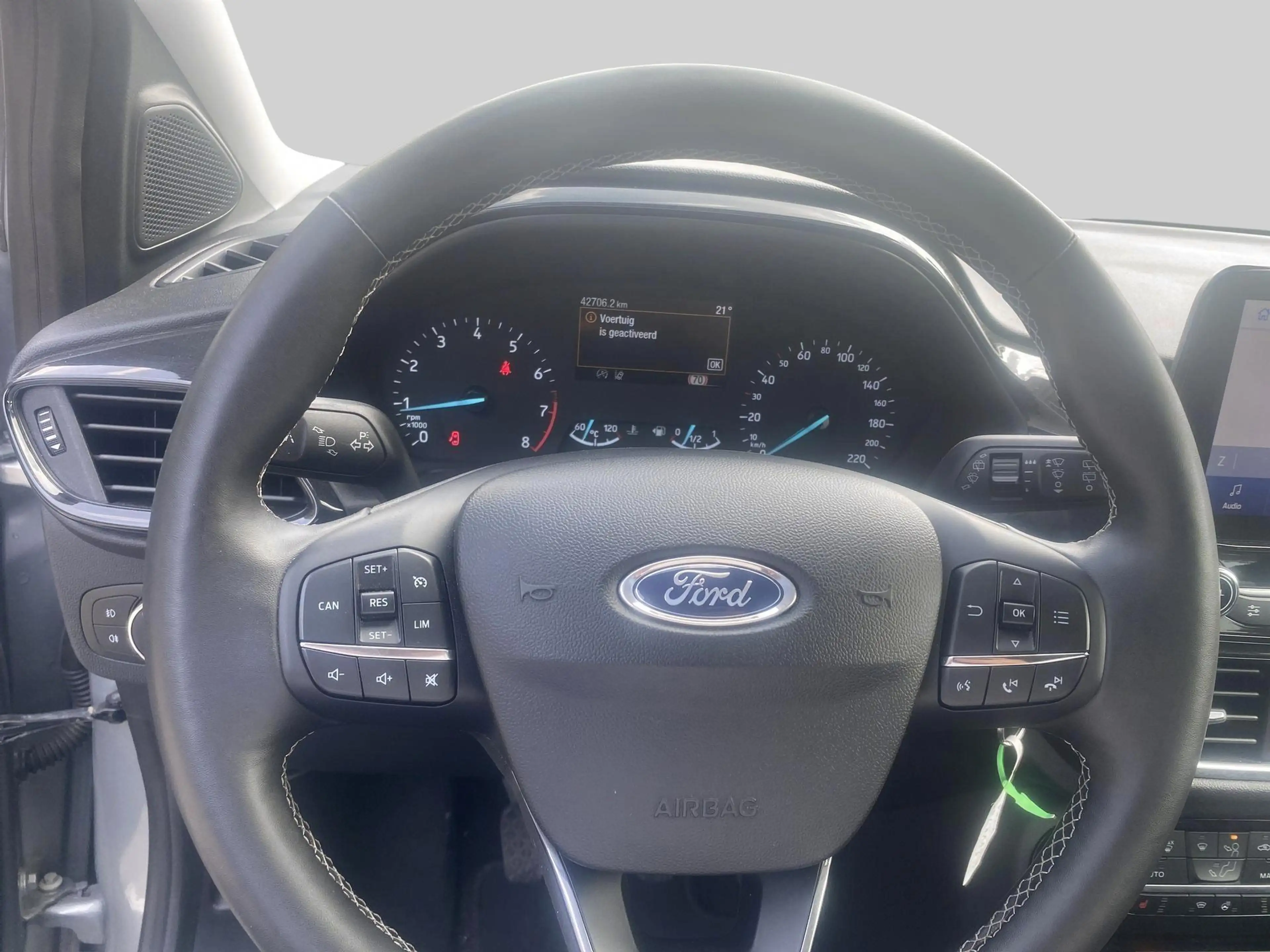 Ford Puma Titanium - Winterpack - PDC - Carplay — photo 10
