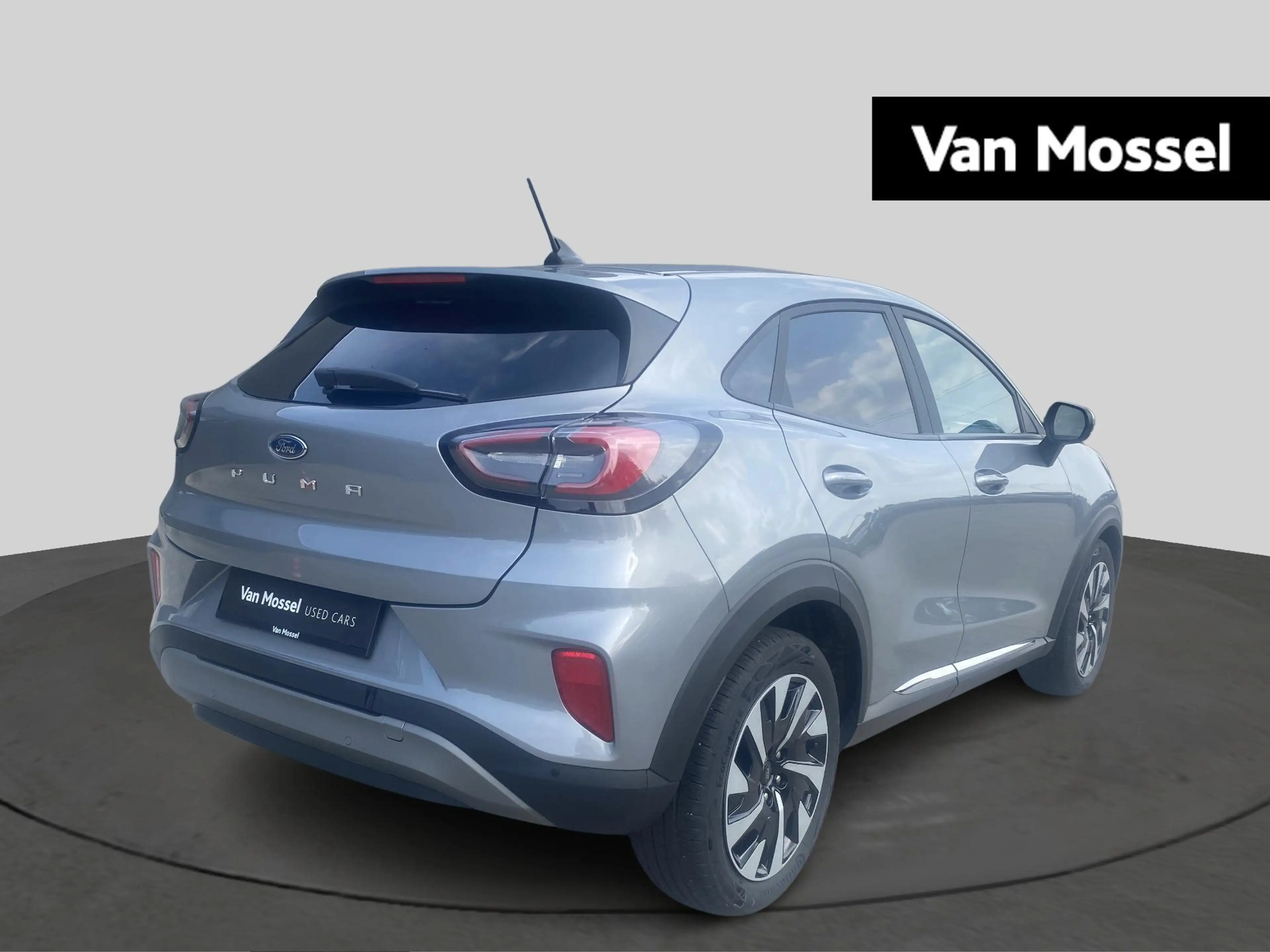 Ford Puma Titanium - Winterpack - PDC - Carplay — photo 4