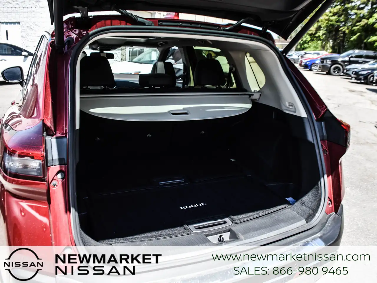 Nissan Rogue снимка Nissan Rogue