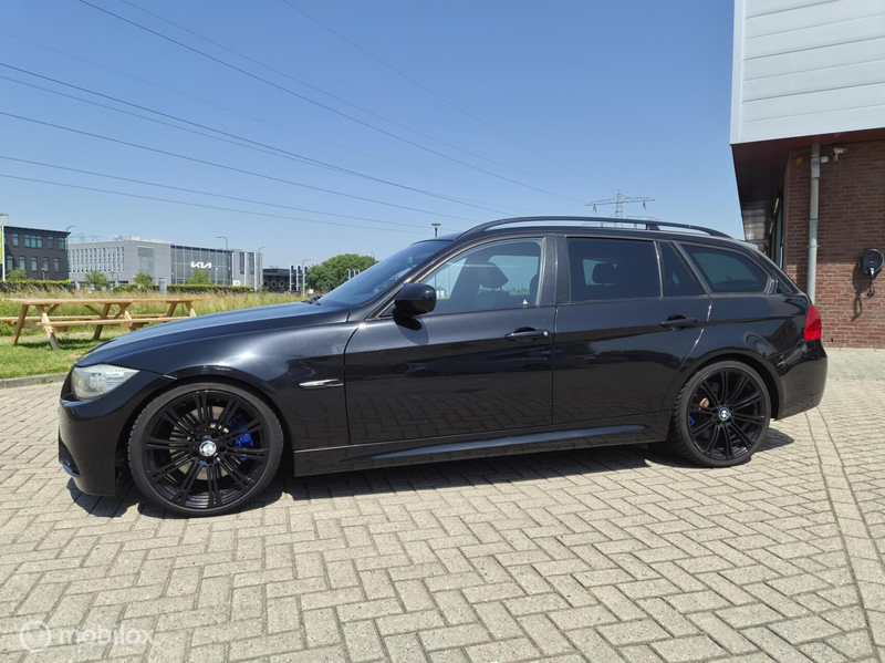 BMW 335 3-serie Touring 335xi High Executive NIEUWE APK! 4 — photo 2